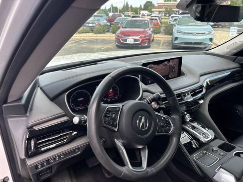 Certified 2024 Acura MDX w/ Advance Package AWD/4WD image 9