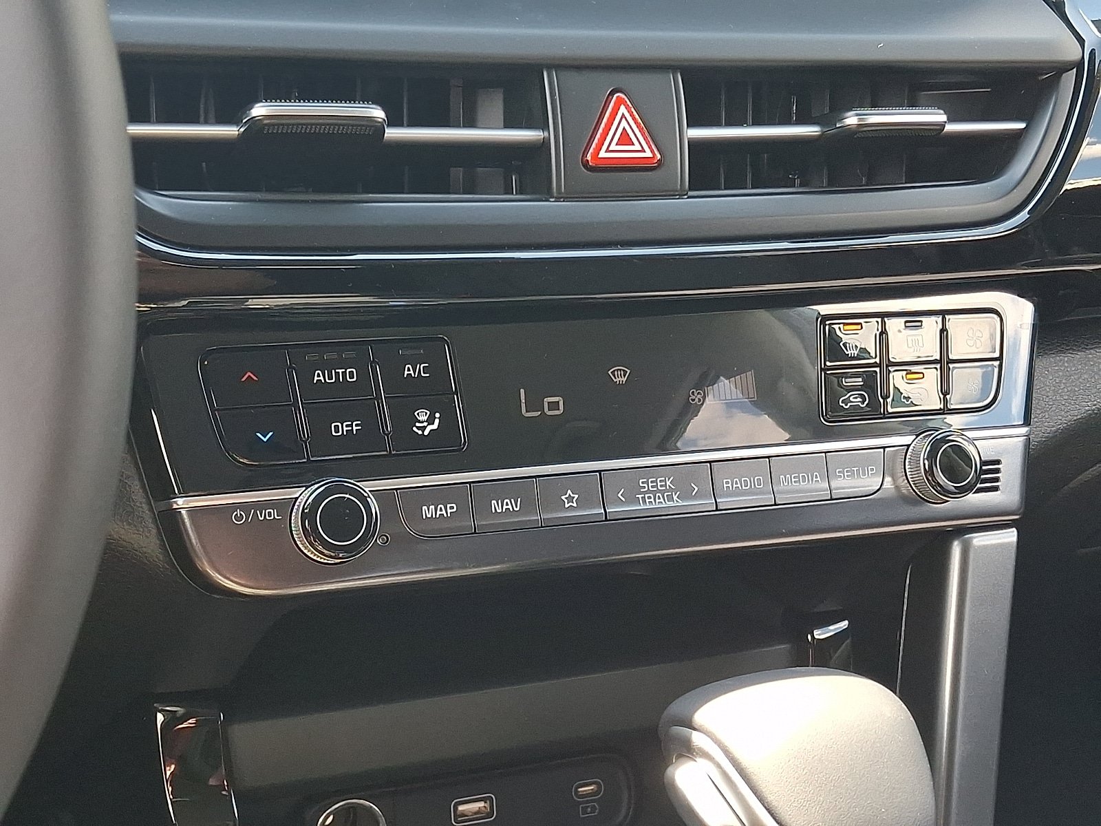 New 2026 Kia Seltos S AWD/4WD image 15