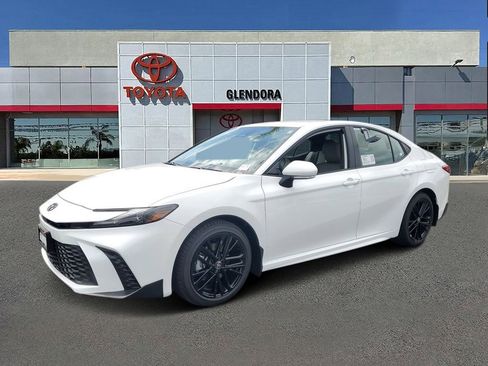 New 2026 Toyota Camry SE FWD image 7