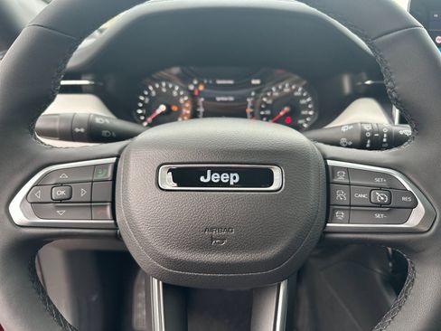 New 2026 Jeep Compass Limited image 21