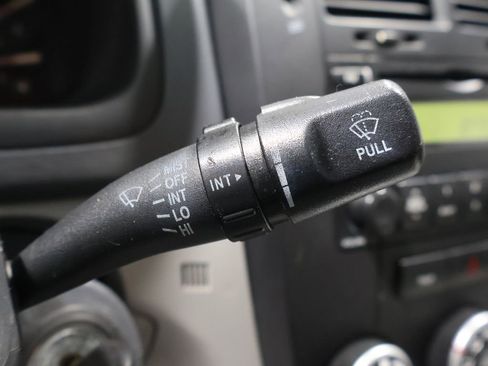 Used 2009 Kia Spectra LX image 28