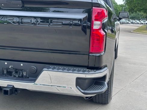 Used 2019 Chevrolet Silverado 1500 LT w/ Texas Edition image 13