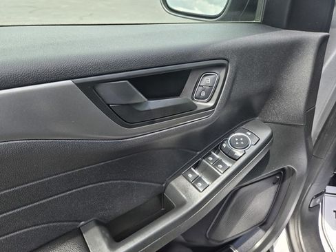 Certified 2023 Ford Escape Active AWD/4WD image 35