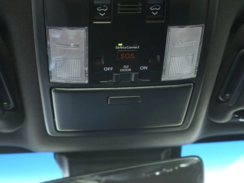 Used 2020 Lexus GX 460 Premium image 23