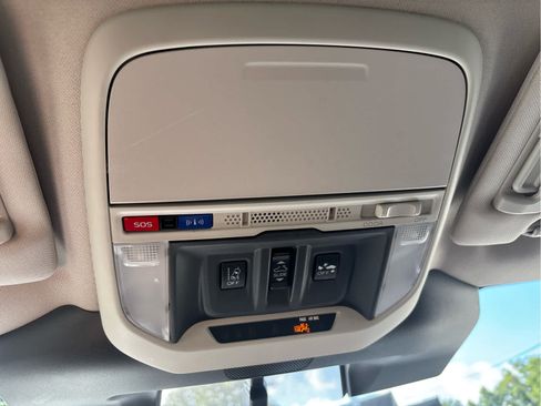 Certified 2024 Subaru Forester Premium AWD/4WD image 14