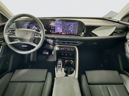 New 2025 Audi Q5 Premium Plus image 3