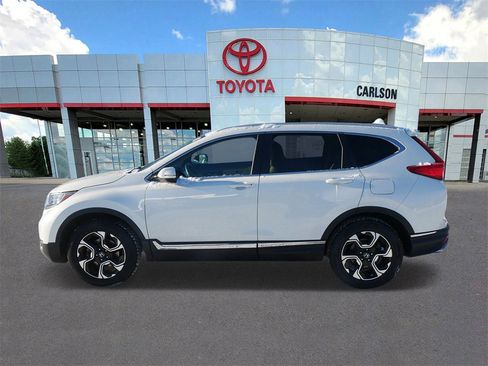 Used 2018 Honda CR-V Touring image 7