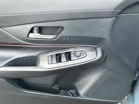 New 2026 Nissan Sentra SR w/ Floor Mat Package FWD image 19