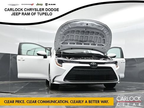 Used 2024 Toyota Corolla LE FWD image 62