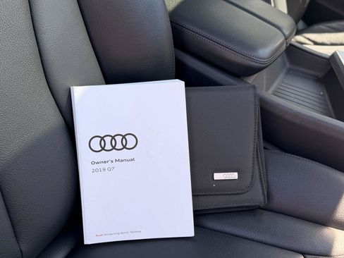 Used 2019 Audi Q7 2.0T Premium Plus w/ Premium Plus Package AWD/4WD image 25