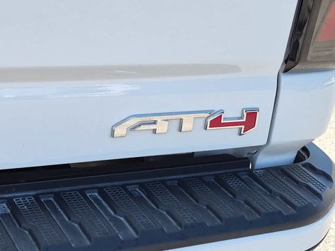 Used 2024 GMC Sierra 2500 AT4 w/ AT4 Premium Plus Package AWD/4WD image 24