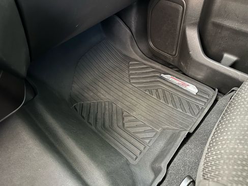 Used 2021 Chevrolet Silverado 1500 Custom Trail Boss w/ LPO, Dark Essentials Package image 35