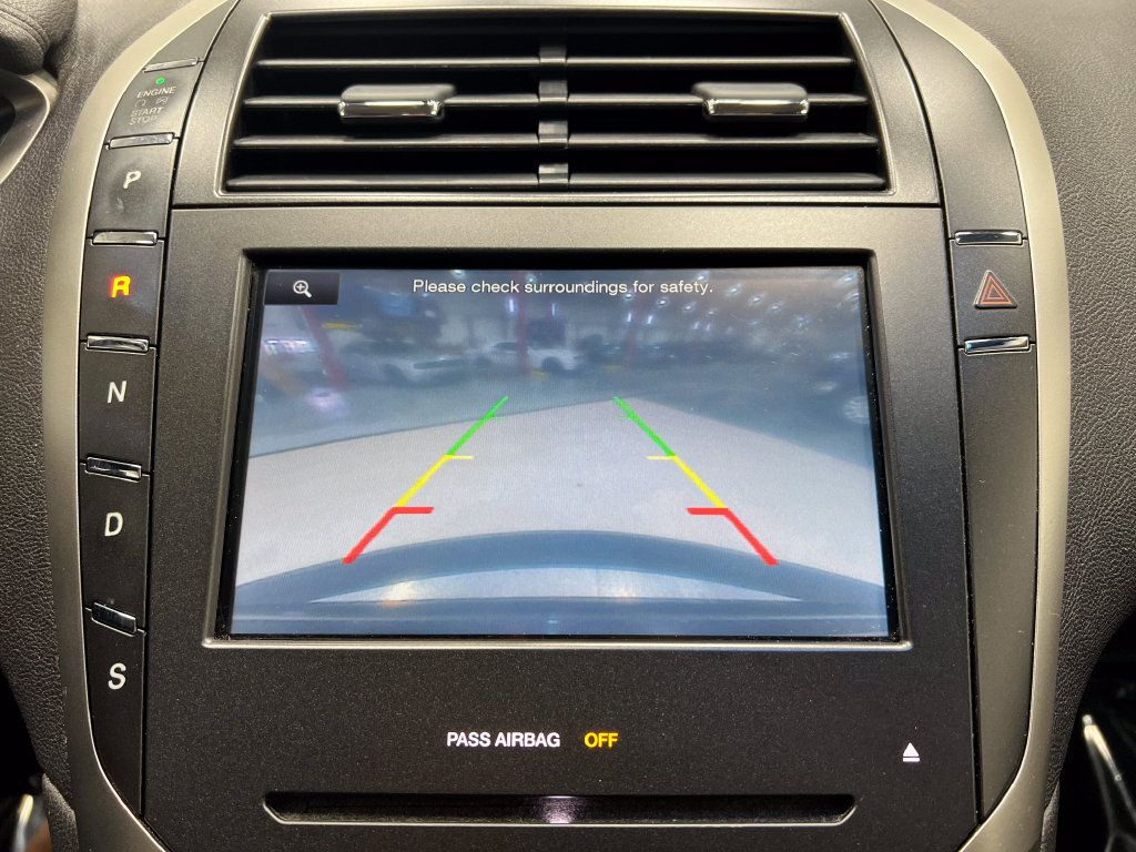 Used 2014 Lincoln MKZ w/ Equipment Group 101A Select FWD image 11