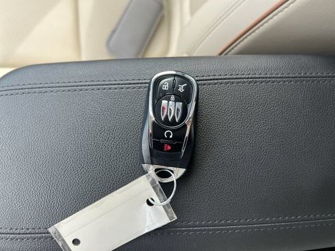 Certified 2024 Buick Encore GX Avenir w/ Avenir Convenience Package AWD/4WD image 32