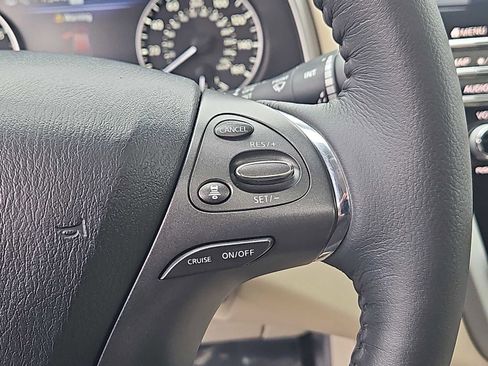 Used 2019 Nissan Murano Platinum image 21