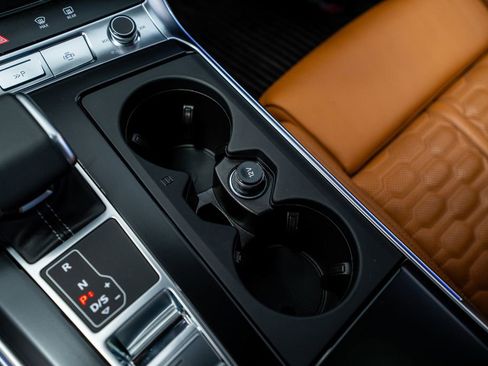 Used 2024 Audi RS 6 performance image 50