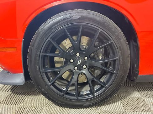 Used 2018 Dodge Challenger R/T Scat Pack image 6
