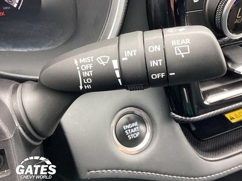 Used 2025 Toyota Highlander XSE AWD/4WD image 27