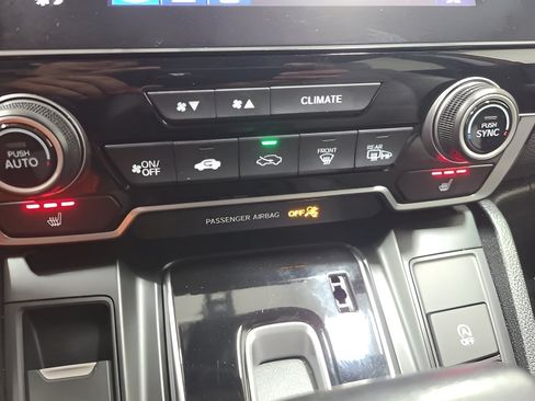 Used 2020 Honda CR-V Touring image 33