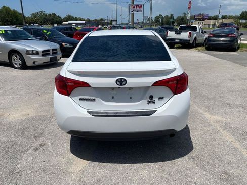 Used 2019 Toyota Corolla SE FWD image 8