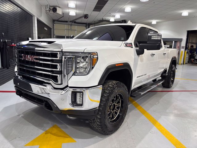 Used 2022 GMC Sierra 2500 SLT w/ SLT Convenience Package AWD/4WD image 2