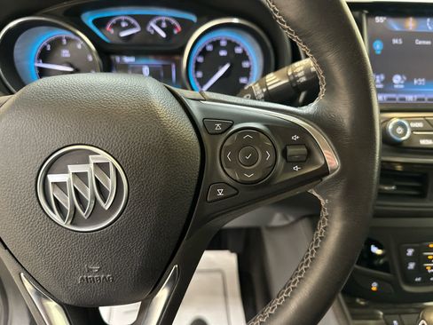 Used 2017 Buick Envision Essence image 21