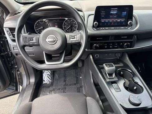 Used 2023 Nissan Rogue S AWD/4WD image 17