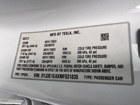 Used 2021 Tesla Model 3 Standard Range Plus RWD image 35