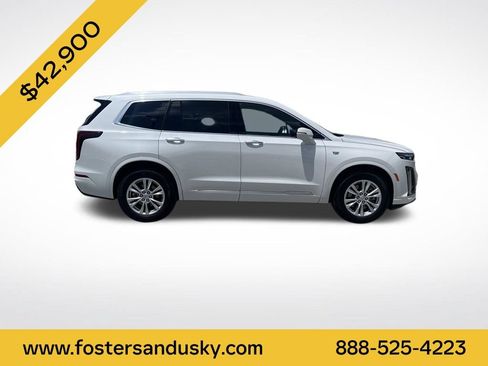 Used 2025 Cadillac XT6 Luxury FWD image 6