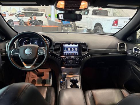 Used 2022 Jeep Grand Cherokee Limited AWD/4WD image 34