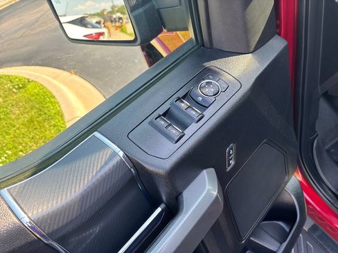 Used 2018 Ford F150 XLT w/ Equipment Group 302A Luxury AWD/4WD image 28