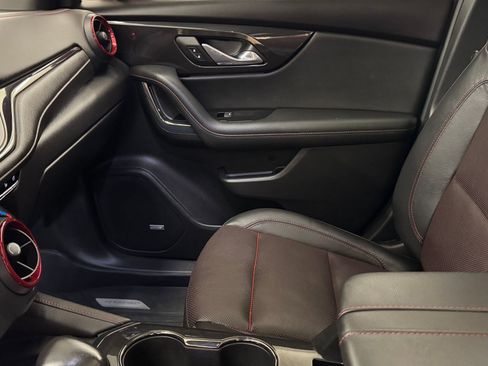 Used 2019 Chevrolet Blazer RS image 39