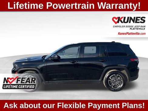 Used 2022 Jeep Grand Cherokee Trailhawk w/ Luxury Tech Group III image 7