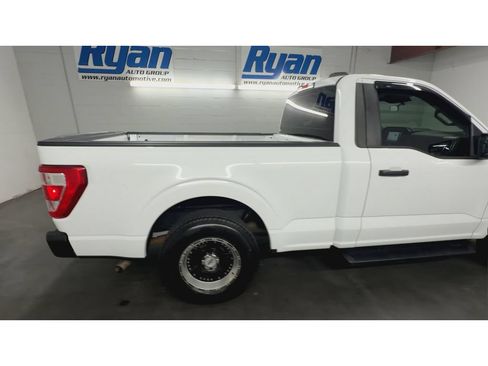 Used 2023 Ford F150 XL RWD image 9
