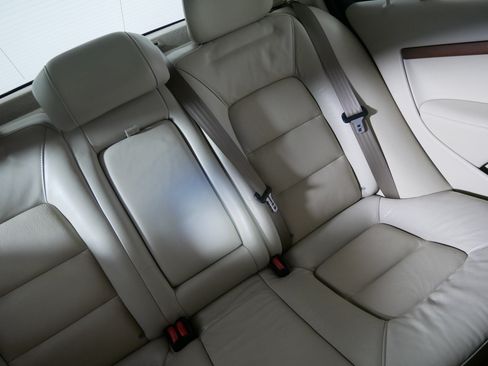 Used 2010 Volvo S80 3.2 FWD image 14