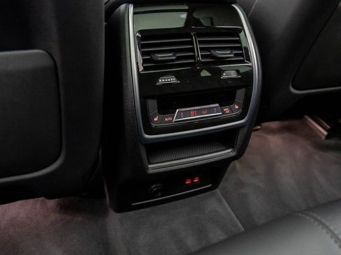 New 2026 BMW X5 xDrive50e w/ Executive Package image 21