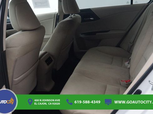 Used 2016 Honda Accord EX image 14