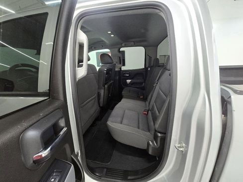 Used 2019 Chevrolet Silverado 1500 LT AWD/4WD image 12