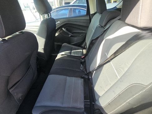 Used 2015 Ford Escape SE image 13