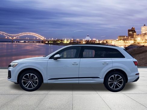 Certified 2026 Audi Q7 2.0T Premium AWD/4WD image 2