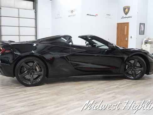 Used 2023 Chevrolet Corvette Z06 RWD image 5