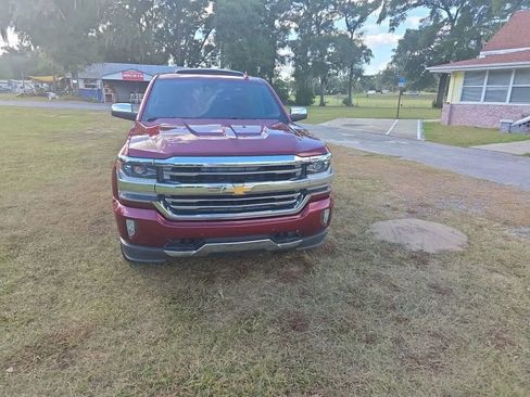 Used 2017 Chevrolet Silverado 1500 High Country image 3