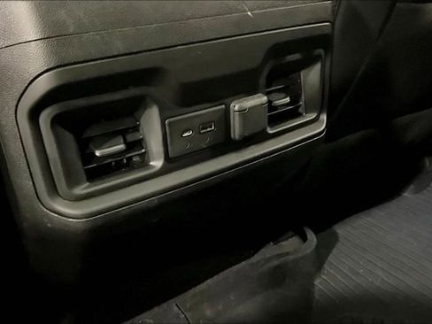 Used 2021 Chevrolet Silverado 1500 LT Trail Boss image 28