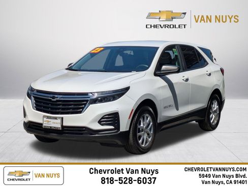 Certified 2023 Chevrolet Equinox LS w/ LS Convenience Package FWD image 1