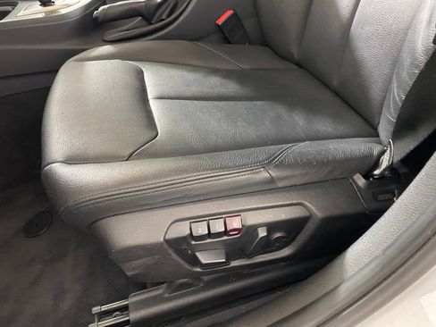 Used 2013 BMW 328i xDrive Sedan image 12