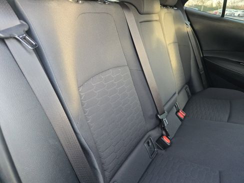 Used 2020 Toyota Corolla SE image 18