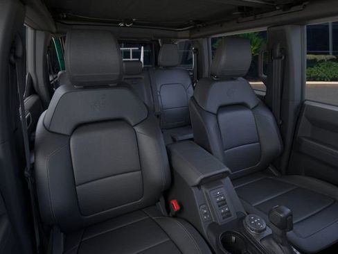 New 2025 Ford Bronco Badlands w/ Sasquatch Package image 10