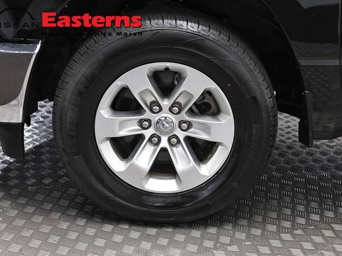 Used 2024 RAM 1500 Laramie RWD image 31