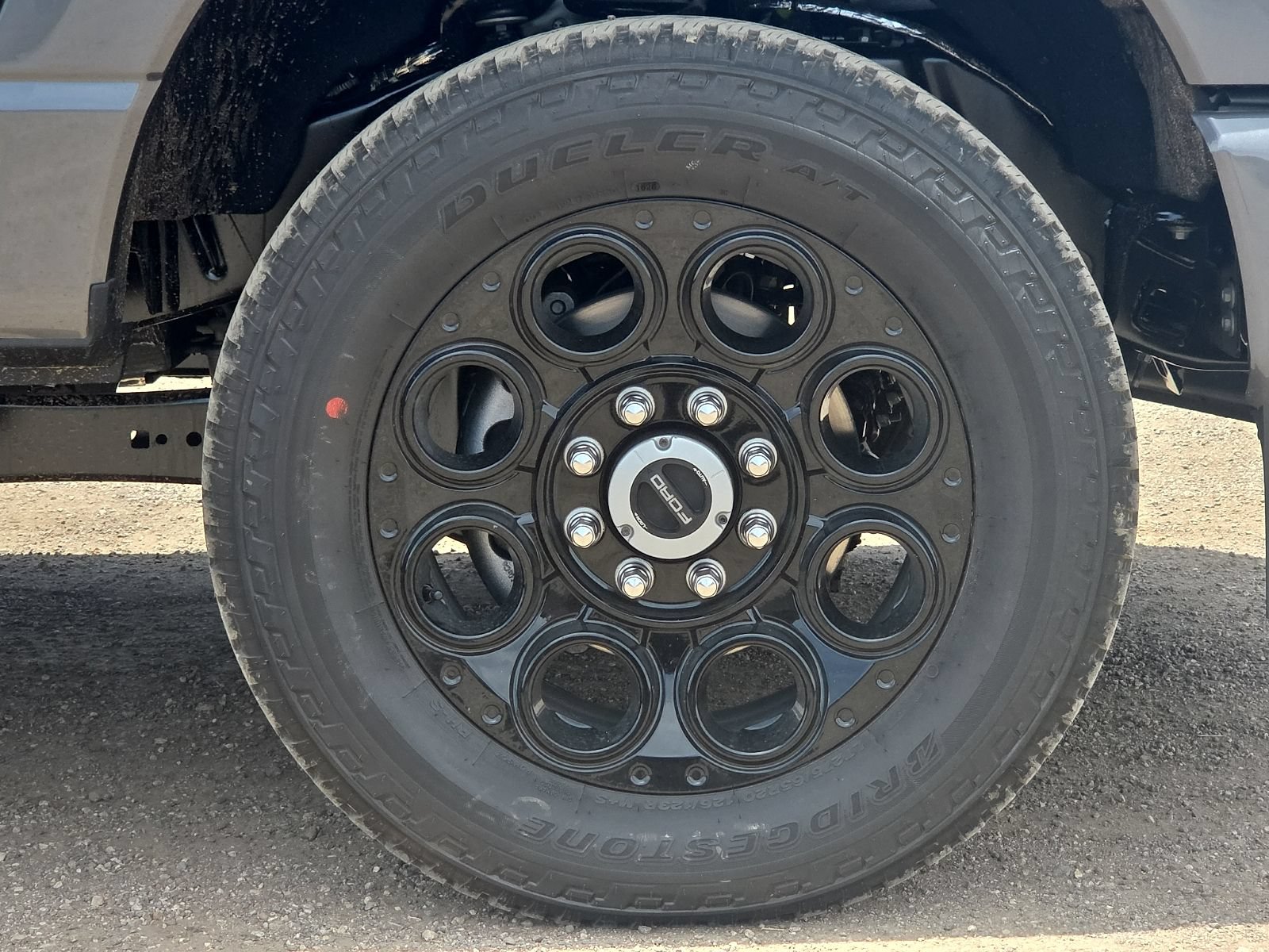 New 2026 Ford F250 Lariat w/ Black Appearance Package AWD/4WD image 8