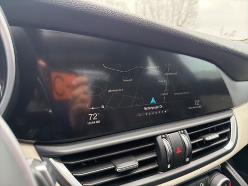 Used 2019 Alfa Romeo Giulia Ti Sport w/ Quick Order Package 22S Sport image 29